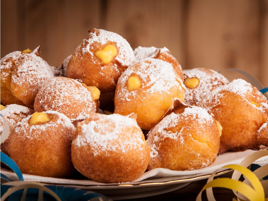 Frittelle alla Crema di Pasticceria